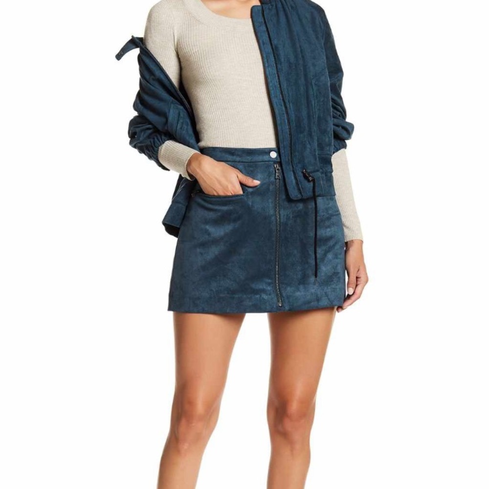 BCBG suede skirt